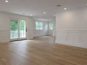 66 Pleasant Street 2, Marblehead MA 01945