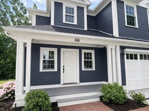 66 Pleasant Street 2, Marblehead MA 01945