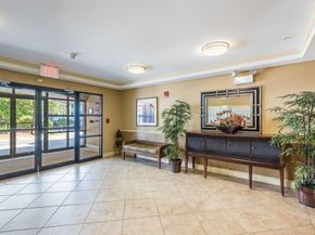 318 Rindge Avenue 103, Cambridge MA 02140