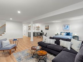 4 Fitzpatrick Ln, Billerica MA 01862