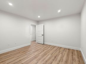 4 Fitzpatrick Ln, Billerica MA 01862