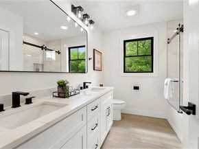 4 Fitzpatrick Ln, Billerica MA 01862