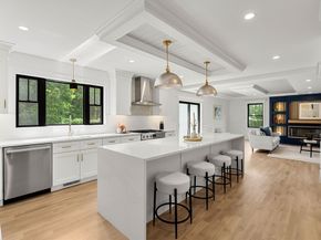 4 Fitzpatrick Ln, Billerica MA 01862