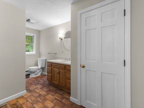 111 Lea Ave, Northbridge MA 01534