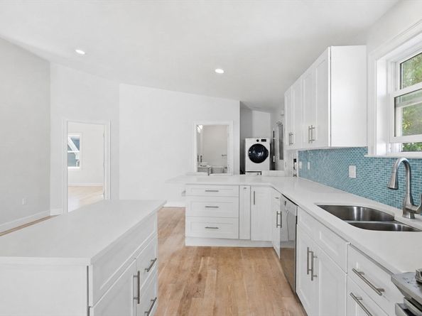 34 Underhill St 4, Winthrop MA 02152
