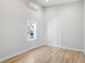 34 Underhill St 4, Winthrop MA 02152