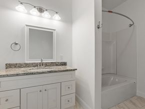 86-92 Hamilton St, Worcester MA 01604