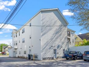 86-92 Hamilton St, Worcester MA 01604