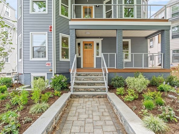 12 Foskett St 2, Somerville MA 02144