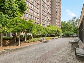 1731 Beacon 202, Brookline MA 02445