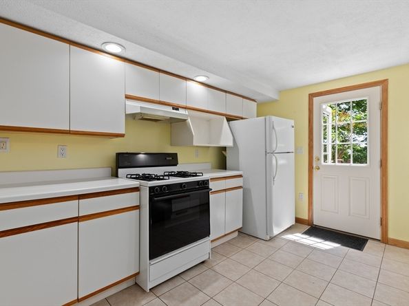 48 Purity Springs Rd, Burlington MA 01803
