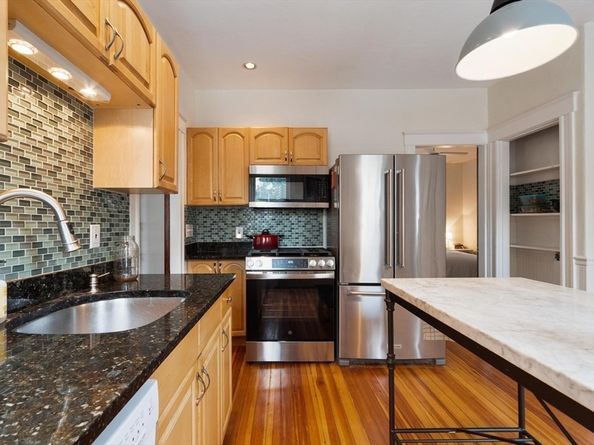 20 George St 1, Cambridge MA 02140