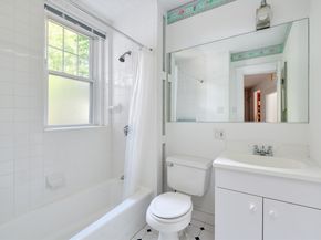 19-21 Shepard Street 2, Cambridge MA 02138