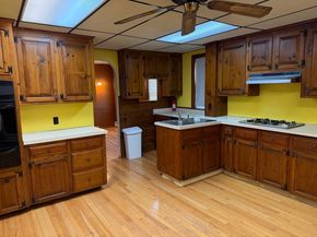 117-119 Belmont St, Belmont MA 02478