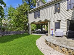 7 Locust Ave, Lexington MA 02421