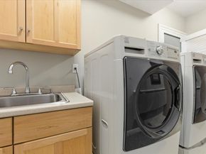 7 Locust Ave, Lexington MA 02421