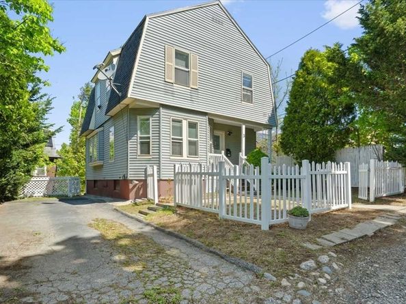 3 Wallace St, Worcester MA 01605