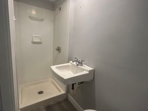 9 Cricket Dr, Sturbridge MA 01566