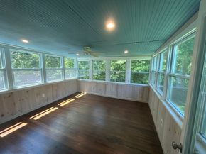 9 Cricket Dr, Sturbridge MA 01566