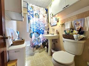 46-1/2 Old Sturbridge Rd, Southbridge MA 01550