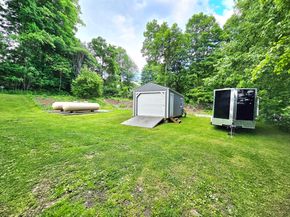 46-1/2 Old Sturbridge Rd, Southbridge MA 01550