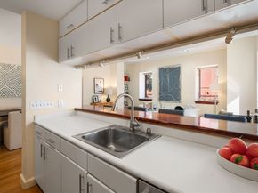 2 Clarendon St 302, Boston MA 02116