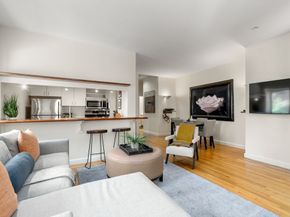 2 Clarendon St 302, Boston MA 02116