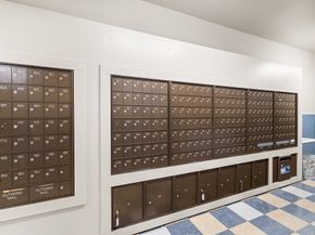 8 Whittier Pl 14F, Boston MA 02114