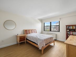 8 Whittier Pl 14F, Boston MA 02114