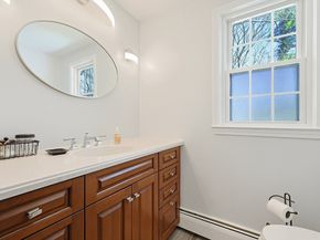 6 Duggan Dr, Framingham MA 01702