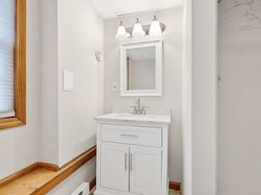 14 Belcourt Rd, Worcester MA 01605