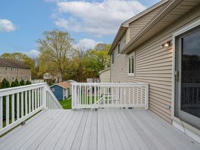 14 Belcourt Rd, Worcester MA 01605