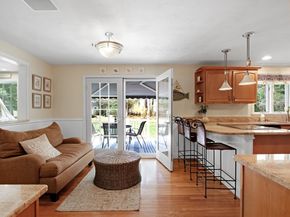 842 Main St, Wareham MA 02576