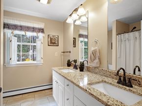 842 Main St, Wareham MA 02576