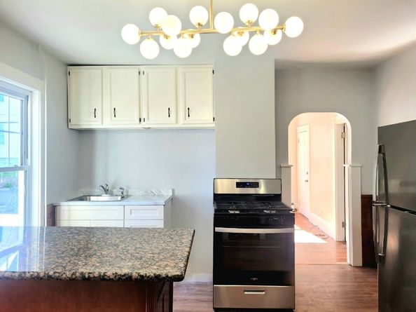 65 Wayland St, Brockton MA 02301