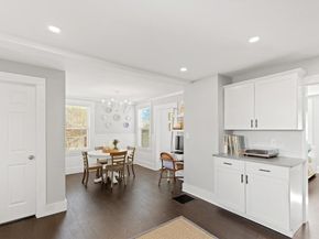 3 Acacia St, Gloucester MA 01930