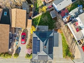3 Acacia St, Gloucester MA 01930