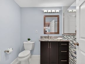 60 Rosemont Dr, North Andover MA 01845