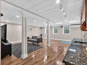 60 Rosemont Dr, North Andover MA 01845