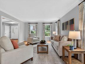 60 Rosemont Dr, North Andover MA 01845