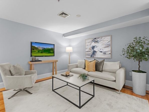 453 Massachusetts Ave 1, Boston MA 02118