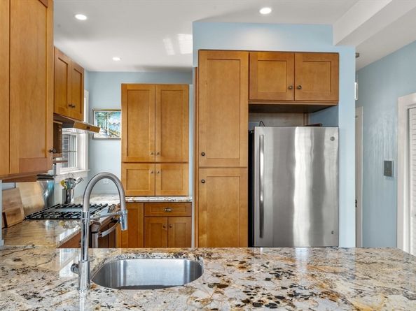 35 Mead St 3, Boston MA 02129