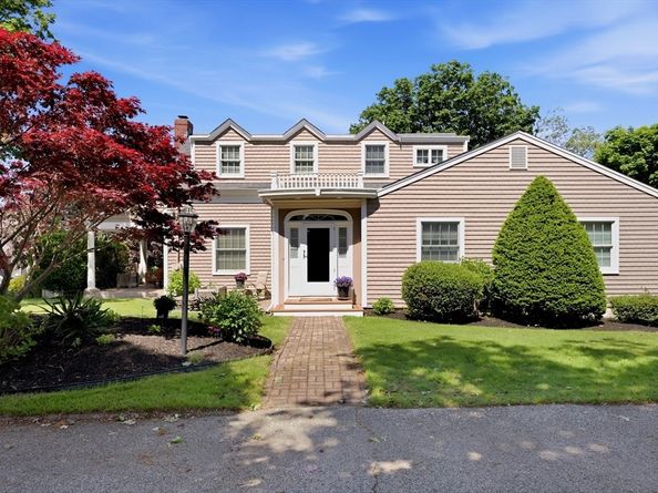 47 Arlington Rd, Plymouth MA 02360