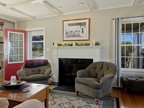 47 Arlington Rd, Plymouth MA 02360