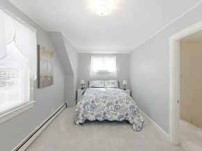 47 Arlington Rd, Plymouth MA 02360