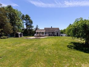 189 Blackmore Pond Rd, Wareham MA 02576