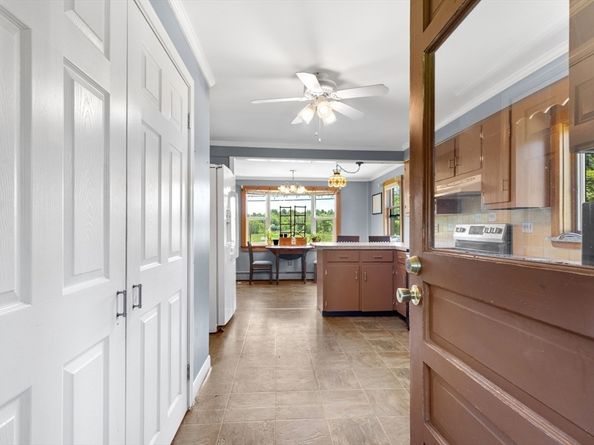 189 Blackmore Pond Rd, Wareham MA 02576
