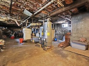 620-622 Beech St, Boston MA 02131