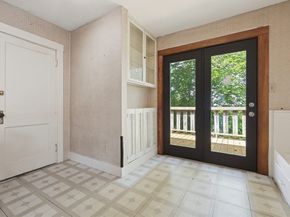 620-622 Beech St, Boston MA 02131