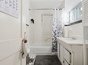 620-622 Beech St, Boston MA 02131